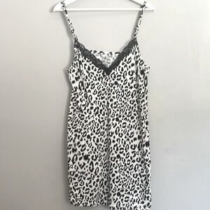 Nine West - lingerie animal print. Super soft!!! #218